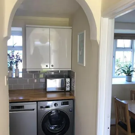 Large 3 Bedroom Flat In Sennen Penzance Exterior photo