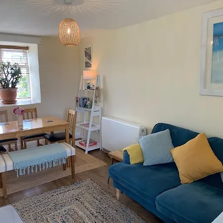 Large 3 Bedroom Flat In Sennen Penzance Exterior photo